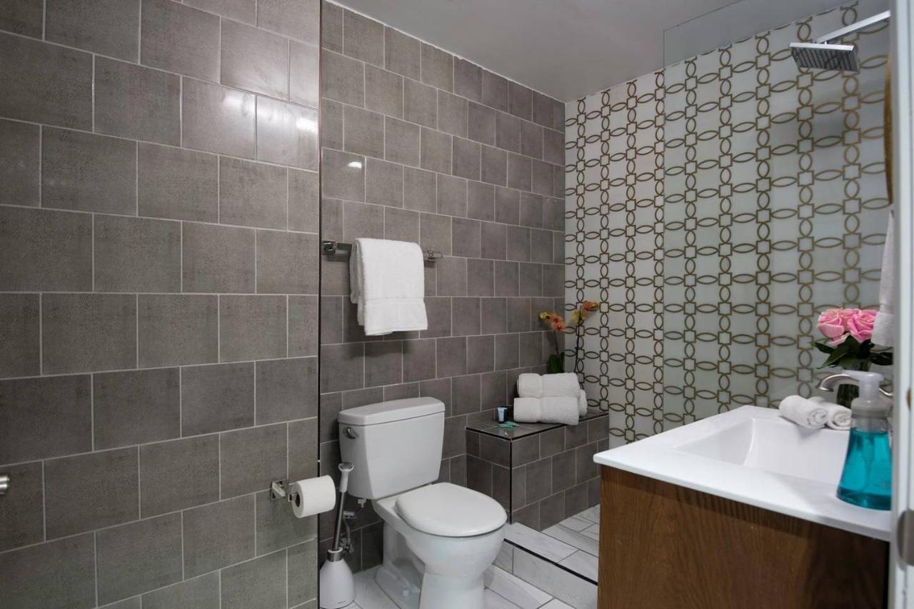 4 Bedroom - Sleeps 8! Celebrity Villa Next To Frenchman St New Orleans Bagian luar foto